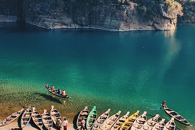 Dawki Lake, Meghalaya’s crystal-clear water destination near Bangladesh border.