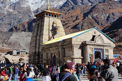 Kedarnath Temple, a revered Jyotirlinga shrine in the Himalayas.