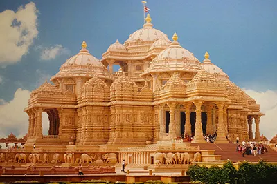 Akshardham Temple in Delhi, a grand Hindu spiritual and architectural marvel.