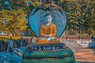 Golden Pagoda, Arunachal Pradesh’s stunning Buddhist temple surrounded by serenity.