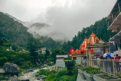Nainital, Uttarakhand’s serene hill town centered around a beautiful lake.