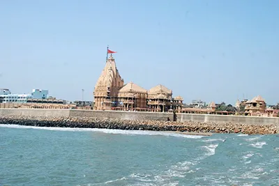 Somnath, Gujarat’s sacred Jyotirlinga temple standing proudly on the Arabian coast.